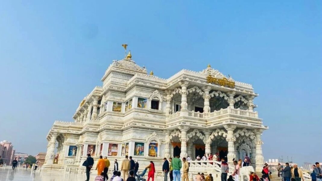 वृंदावन में प्रॉपर्टी खरीदने की मची अंधी होड़, क्या महानगरों जैसी भीड़ और बोझ झेल पाएगा यह पावन शहर