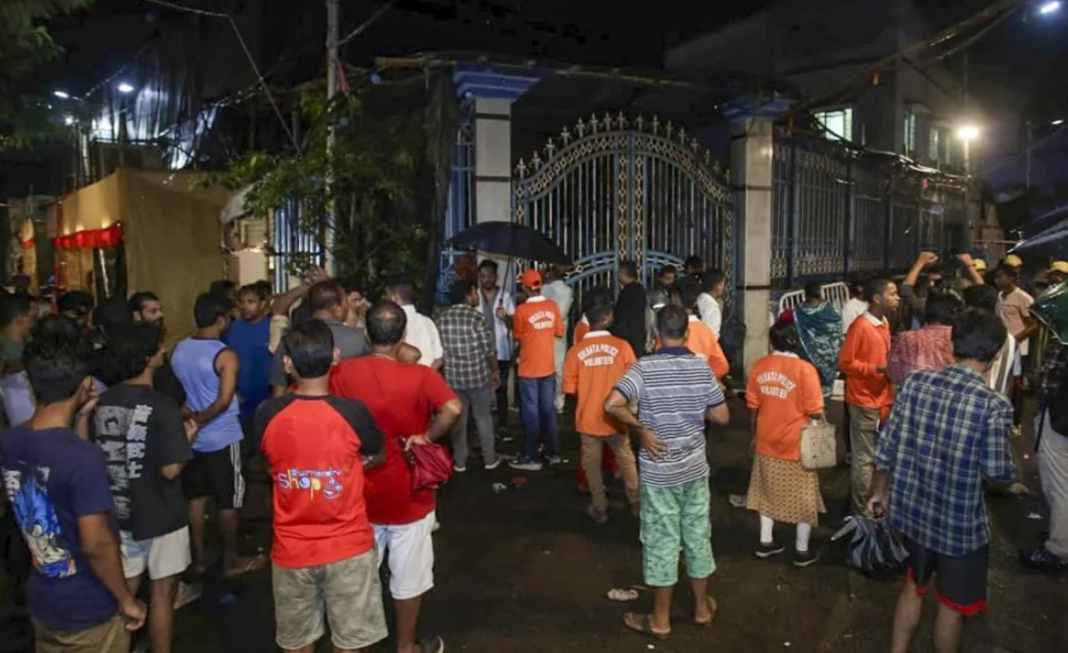 State President Virendra Singh Tomar has expressed grief over the tragic incidents that occurred during Navratri and has called for support for the affected families