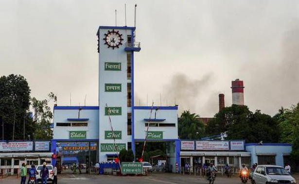 Will the Bhilai Steel Plant be sold off? Statements by Bhupesh Baghel and Deepak Baij heat up the political atmosphere; BJP responds